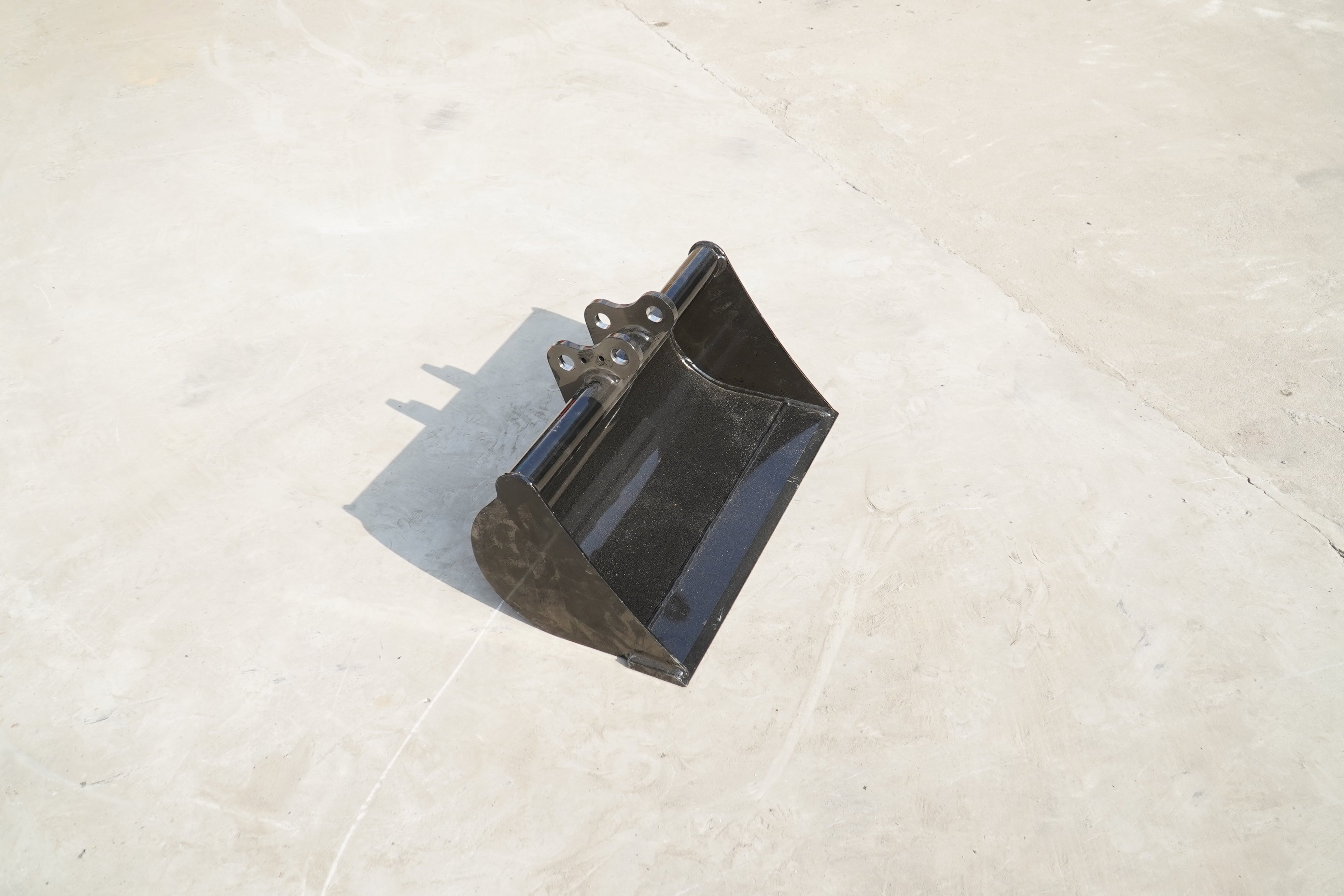 Rippa Australia excavator attachment Mud Bucket on concrete surface for heavy-duty digging