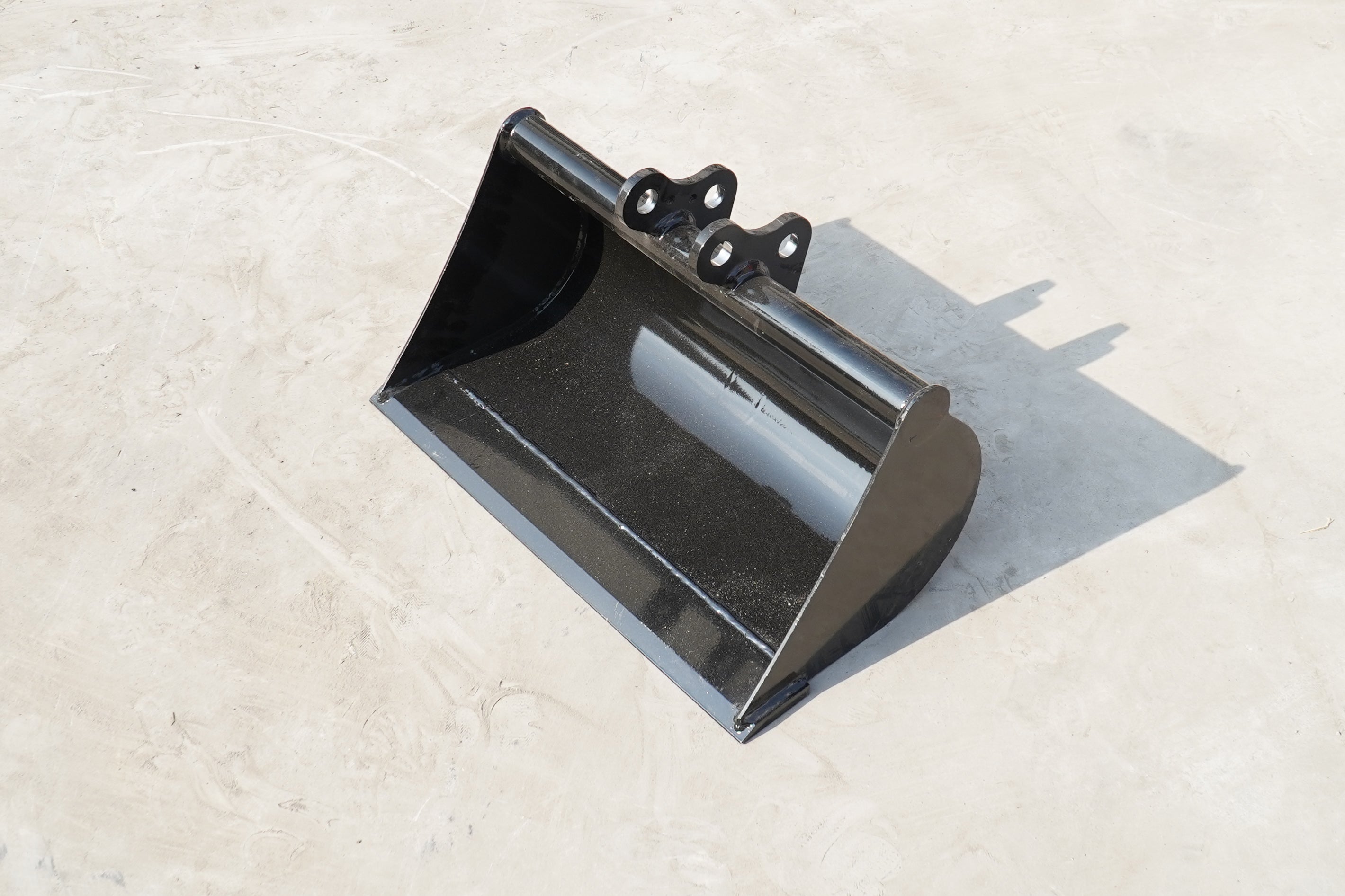 Rippa Australia black excavator attachment Mud Bucket for digging and moving soil
